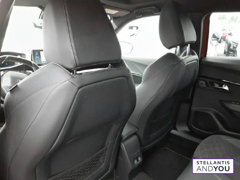 Peugeot 2008 PureTech 130 S&S EAT8 GT Pack  occasion   LOMME - photo n4