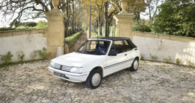 Peugeot 205 occasion 1990 mise en vente à Venelles par le garage OVERDRIVE AUTOMOBILE - photo n°1