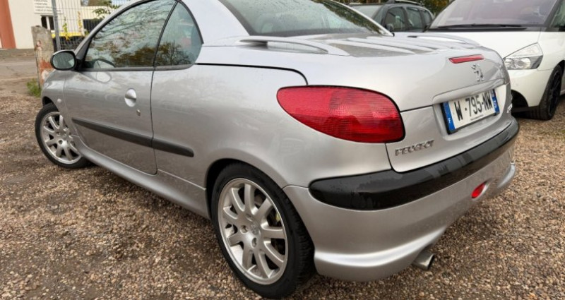 Peugeot 206 CC Coupé-Cabrio 2.0 16V 136 PREMIUM 2001 - photo n°6 Peugeot 206 CC Coupé-Cabrio 2.0 16V 136 PREMIUM  occasion à Uckange - photo n°6
