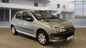 Peugeot 206 1.4 16V EXECUTIVE 5P  occasion � Toulouse - photo n�2