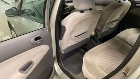 Peugeot 206 1.4 16V EXECUTIVE 5P  occasion � Toulouse - photo n�5