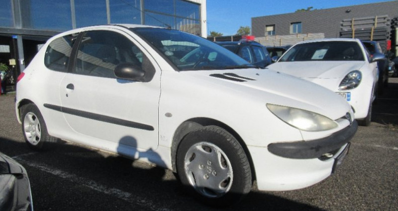 Peugeot 206 1.4 HDi EN L ETAT 2003 - photo n°3 Peugeot 206 1.4 HDi EN L ETAT  occasion à AUBIERE - photo n°3
