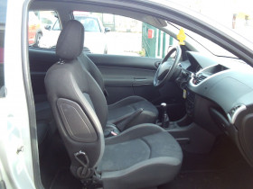 Peugeot 206 1.4 TRENDY EURO5 3P  occasion  Toulouse - photo n9
