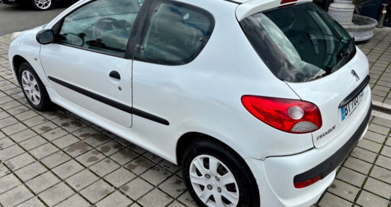 Peugeot 206 206  1.1 Access 3p 60 CH URBAN 2011 - photo n°5 Peugeot 206 206  1.1 Access 3p 60 CH URBAN  occasion à NOUVOITOU - photo n°5