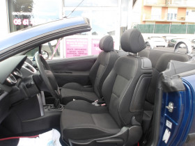 Peugeot 207 CC 1.6 HDI110 FAP SPORT  occasion � Toulouse - photo n�16