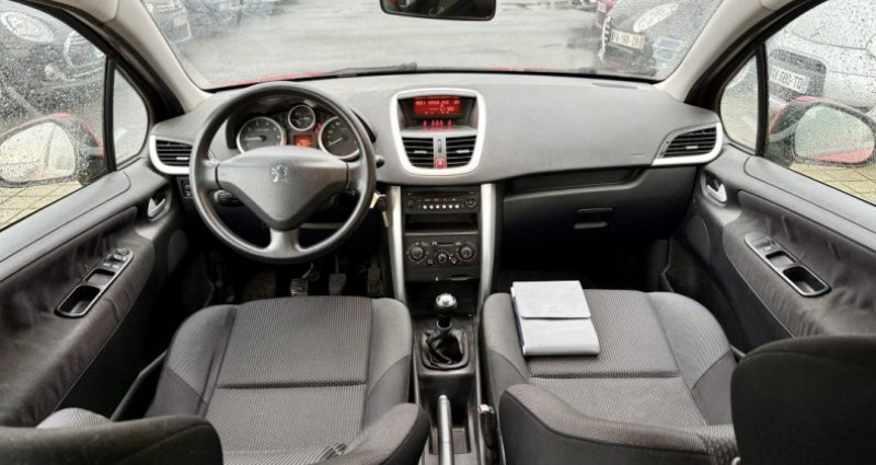 Peugeot 207 1.4 75ch Pack confort 2013 - photo n°6 Peugeot 207 1.4 75ch Pack confort  occasion à NOUVOITOU - photo n°6