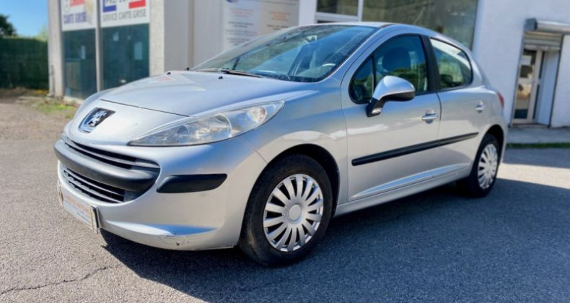 Peugeot 207 1.4e 75ch Urban