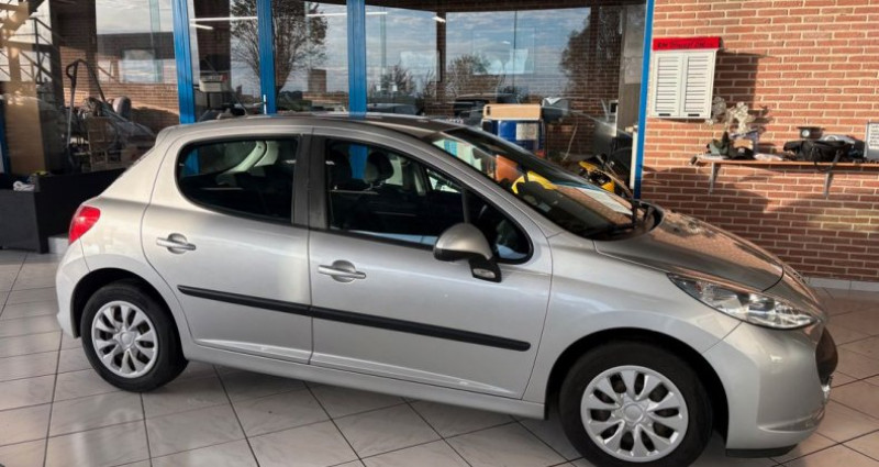 Peugeot 207 1.6 HDI 90CH PRENIUM IDEAL JEUNE CHAUFFEUR 2009 - photo n°3 Peugeot 207 1.6 HDI 90CH PRENIUM IDEAL JEUNE CHAUFFEUR  occasion à Meteren - photo n°3