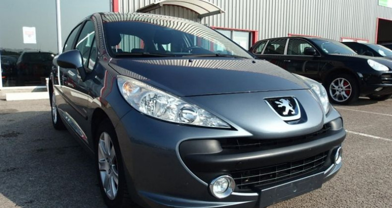 Peugeot 207 1.6 HDI90 PREMIUM 5P