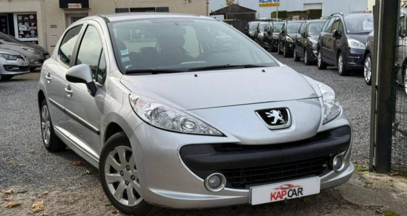 Peugeot 207 1.6 HDi90 Premium 5p 2008 Peugeot 207 1.6 HDi90 Premium 5p  occasion à Saint Soupplets