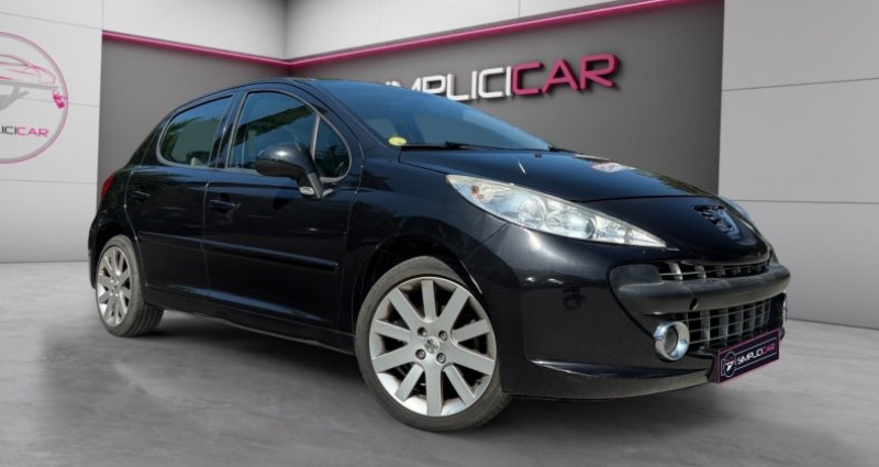 Peugeot 207 1.6 THP 16V 150ch Féline