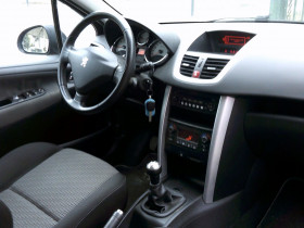Peugeot 207 1.6 VTI 16V PREMIUM 3P  occasion  Toulouse - photo n6