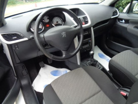 Peugeot 207 1.6 VTI 16V PREMIUM 3P  occasion � Aucamville - photo n�7