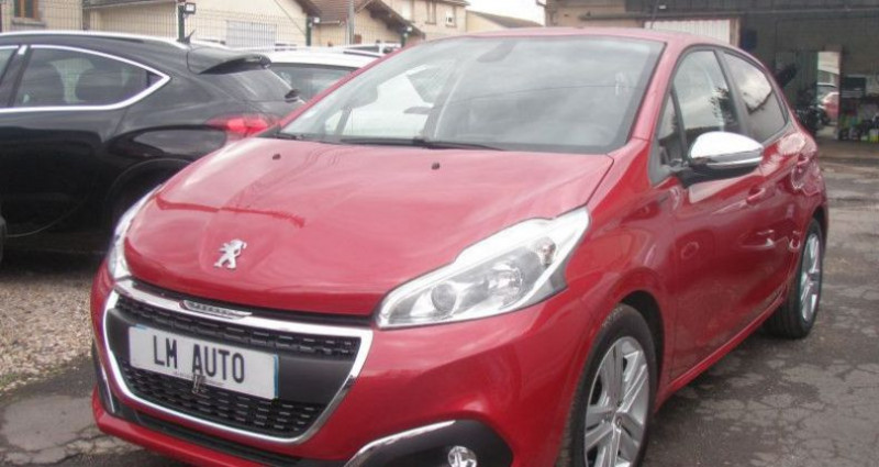 Peugeot 208 (2) 1.2 82 SIGNATURE 5P