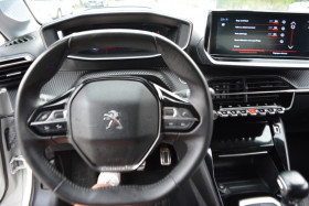 Peugeot 208 1.2  100CH S&S ROADTRIP  occasion � Toulouse - photo n�18