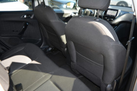 Peugeot 208 1.2  110CH E6.C ALLURE S&S EAT6 5P  occasion  Toulouse - photo n17