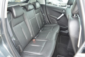 Peugeot 208 1.2  110CH FELINE S&S EAT6 5P  occasion  Toulouse - photo n18