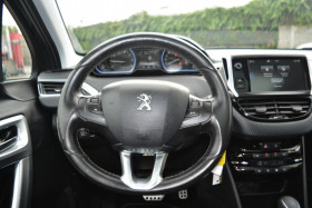 Peugeot 208 1.2  110CH FELINE S&S EAT6 5P  occasion  Toulouse - photo n10