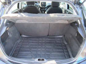 Peugeot 208 1.2  82CH E6.C SIGNATURE 5P  occasion  Toulouse - photo n8