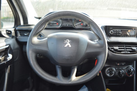 Peugeot 208 1.2  82CH PREMIUM  occasion � Toulouse - photo n�12