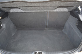 Peugeot 208 1.2  82CH PREMIUM  occasion � Toulouse - photo n�8