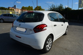 Peugeot 208 1.2  82CH PREMIUM  occasion � Toulouse - photo n�2