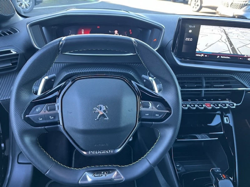 Peugeot 208 1.2 PURETECH 100CH S&S GT EAT8 2022 - photo n°13 Peugeot 208 1.2 PURETECH 100CH S&S GT EAT8  occasion à Albi - photo n°13