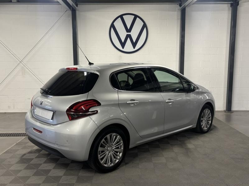 Peugeot 208 1.2 PureTech 110ch E6.c Allure S&S 5p  occasion  BISCHHEIM - photo n2
