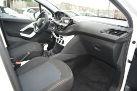 Peugeot 208 1.2 PURETECH 68CH LIKE 5P  occasion  Toulouse - photo n13