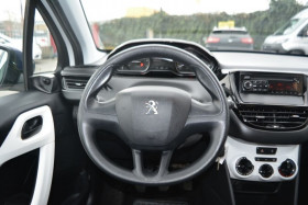 Peugeot 208 1.2 PURETECH 68CH LIKE 5P  occasion  Toulouse - photo n18