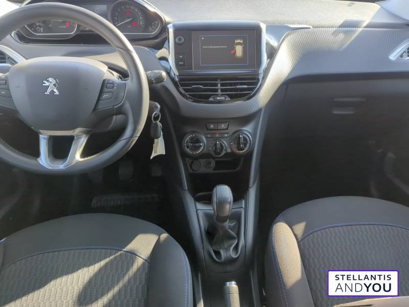 Peugeot 208 1.2 PureTech 82ch BVM5 Style  occasion  LE GRAND QUEVILLY - photo n2
