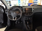 Peugeot 208 occasion Noir année 2016 boite Manuelle Annonce Peugeot 208 occasion Electrique 1.2 PureTech 82ch BVM5 à Beaupuy