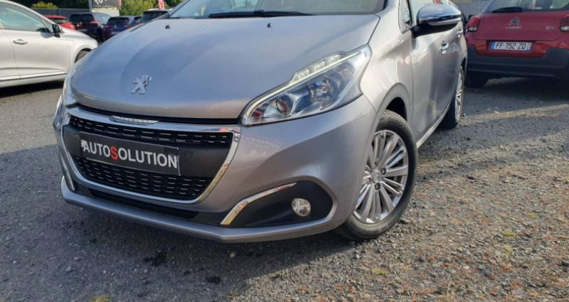 Peugeot 208 1.2 PureTech 82ch E6.2 Evap Allure 5p
