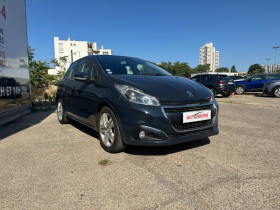 Peugeot 208 1.2 PureTech 82ch Signature 5p - 77 000 Kms  occasion  Marseille 10 - photo n3