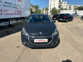 Peugeot 208 1.2 PureTech 82ch Signature 5p - 77 000 Kms  occasion  Marseille 10 - photo n2