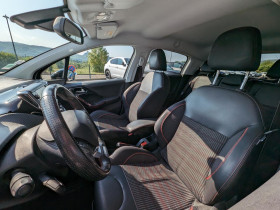 Peugeot 208 1.2i Pure Tech 12V S&S - 110  BERLINE GT Line  occasion  Ganges - photo n13