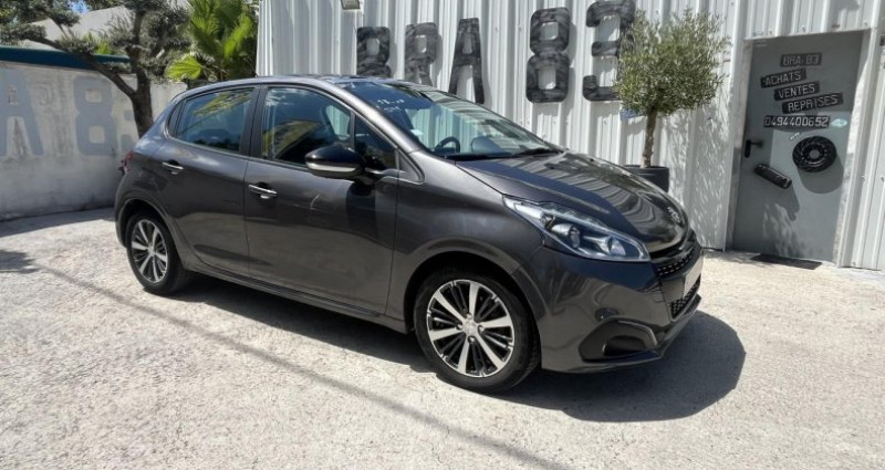 Peugeot 208 1.2i PureTech 12V - 82 BERLINE Active PH