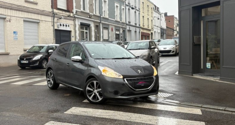 Peugeot 208 1.4 HDi Active / COURROIE DE DISTRIBUTIO