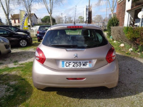 Peugeot 208 1.4 HDI FAP ALLURE 5P  occasion  Aucamville - photo n5