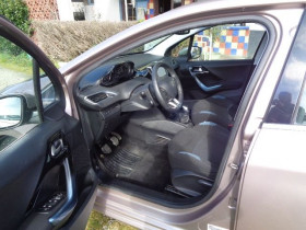 Peugeot 208 1.4 HDI FAP ALLURE 5P  occasion  Aucamville - photo n10