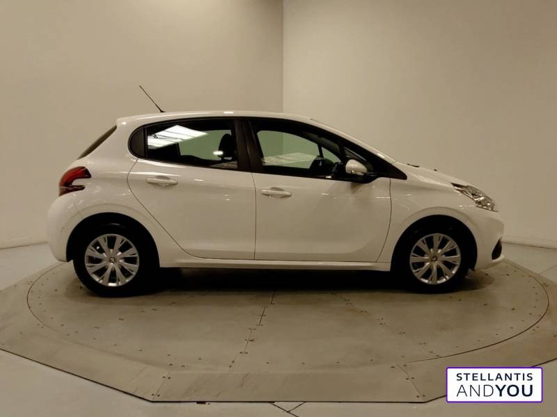 Peugeot 208 1.6 BlueHDi 100ch S&S BVM5 Active Business  occasion  VILLENEUVE D'ASCQ - photo n6