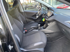 Peugeot 208 1.6 BlueHDi 100ch Style 5p  occasion  Castelmaurou - photo n4