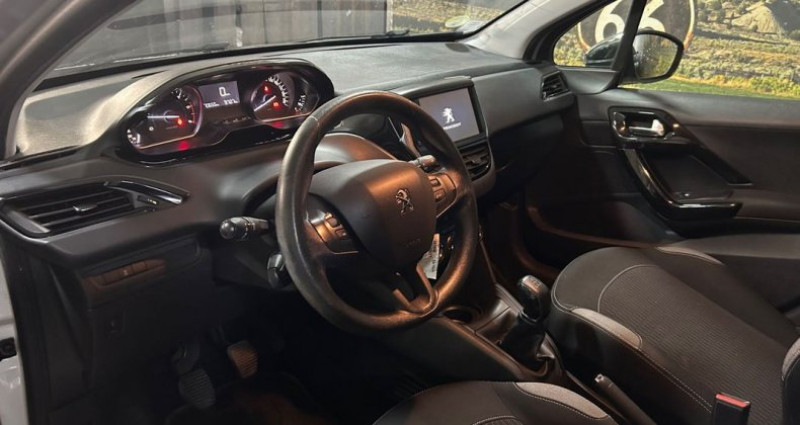 Peugeot 208 1.6 bluehdi 75ch access 5p 2016 2016 - photo n°7 Peugeot 208 1.6 bluehdi 75ch access 5p 2016  occasion à grenoble - photo n°7