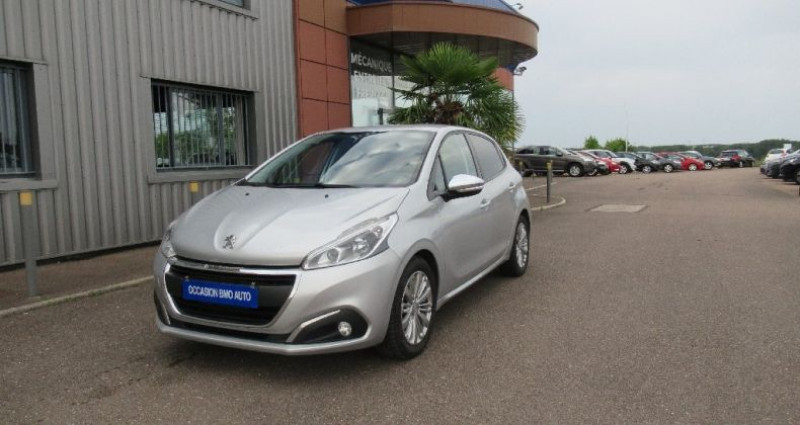 Peugeot 208 1.6 BlueHDi 75ch BVM5 Style