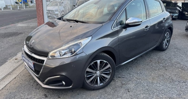 Peugeot 208 1.6 BlueHDi 75ch BVM5 Style