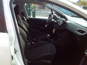Peugeot 208 1.6 BLUEHDI 75CH STYLE 5P  occasion  Toulouse - photo n9