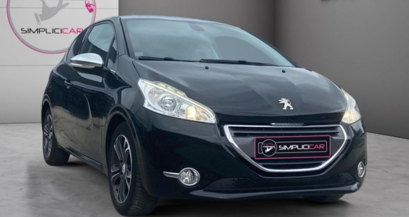 Peugeot 208 1.6 e-HDi 92ch FAP BVM5 Féline