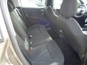 Peugeot 208 1.6 E-HDI FAP ACTIVE 5P  occasion � Aucamville - photo n�5