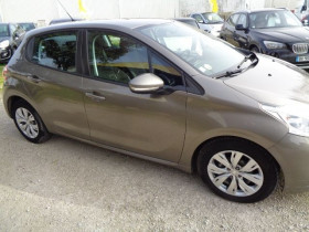 Peugeot 208 1.6 E-HDI FAP ACTIVE 5P  occasion � Aucamville - photo n�3