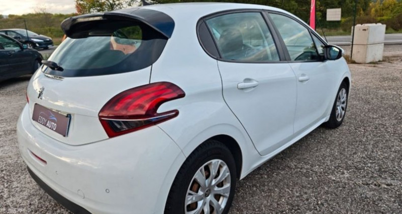 Peugeot 208 1.6 hdi 2017 - photo n°2 Peugeot 208 1.6 hdi  occasion à Brignoles - photo n°2